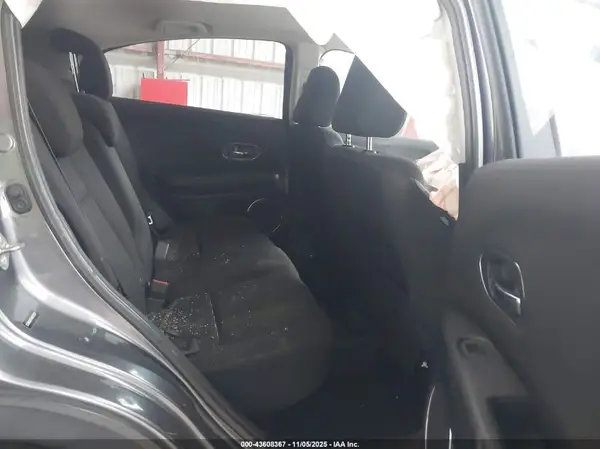 3CZRU6H57GM732237 2016 HONDA HR-V - Image 8