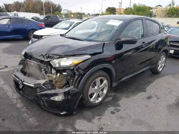 3CZRU6H57GM735686 2016 HONDA HR-V - Image 2