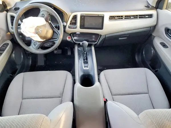 3CZRU6H57GM746333 2016 HONDA HR-V - Image 8