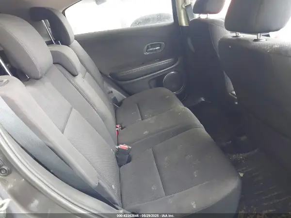 3CZRU6H57GM749944 2016 HONDA HR-V - Image 8