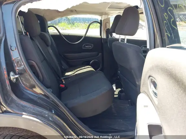 3CZRU6H57HM101392 2017 HONDA HR-V - Image 8
