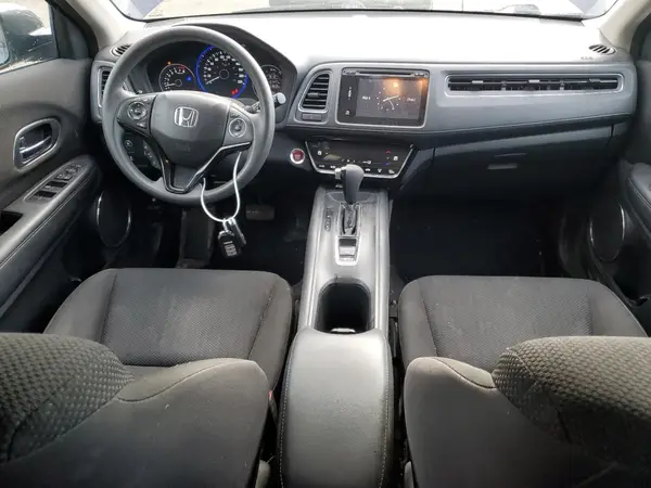 3CZRU6H57HM104969 2017 HONDA HR-V - Image 8