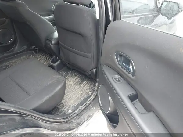 3CZRU6H57HM106771 2017 HONDA HR-V - Image 8