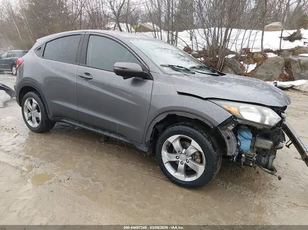 3CZRU6H57HM702818 2017 HONDA HR-V - Image 1