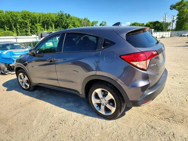 3CZRU6H57HM706030 2017 HONDA HR-V - Image 2
