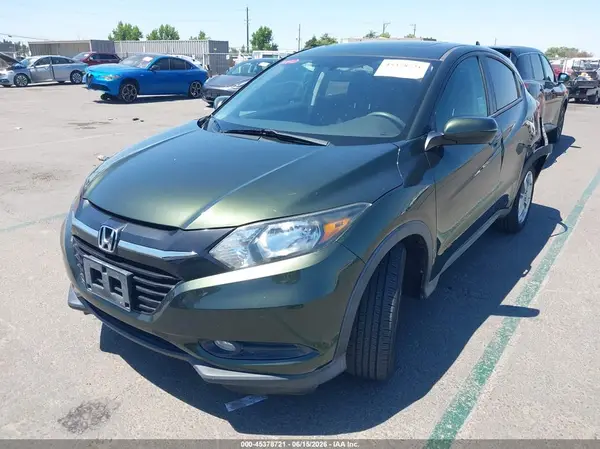 3CZRU6H57HM716119 2017 HONDA HR-V - Image 2