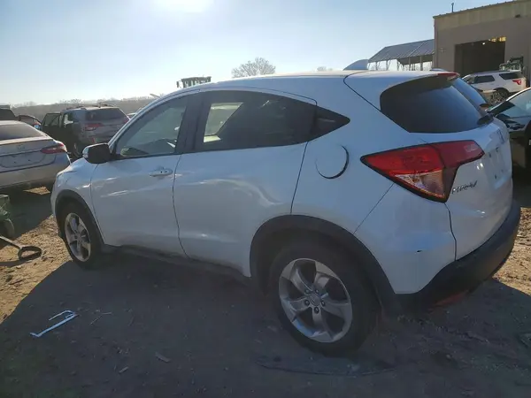 3CZRU6H57HM716458 2017 HONDA HR-V - Image 2