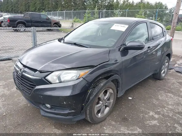 3CZRU6H57HM719568 2017 HONDA HR-V - Image 2