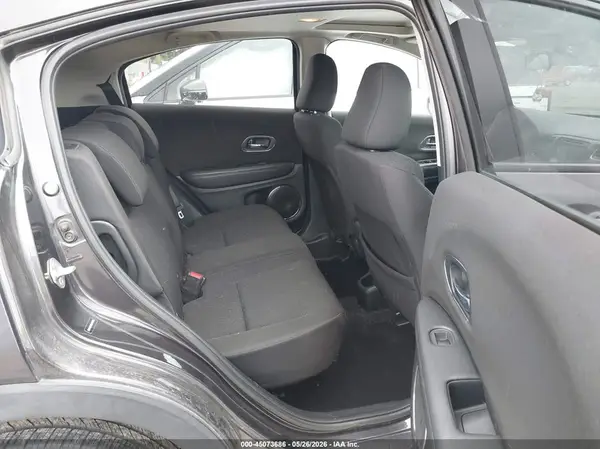 3CZRU6H57HM719568 2017 HONDA HR-V - Image 8