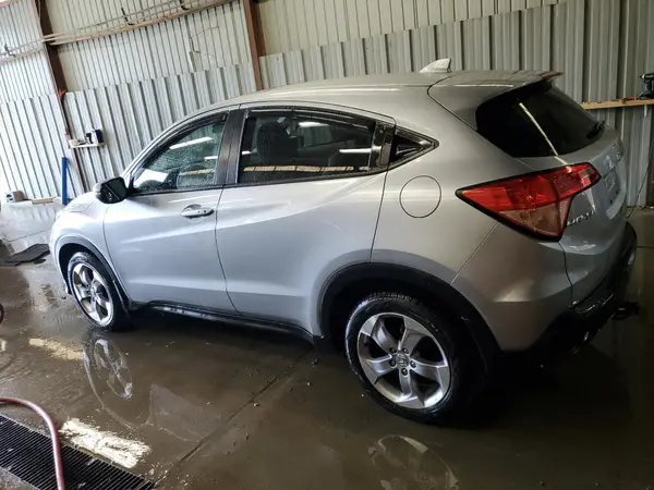 3CZRU6H57HM723717 2017 HONDA HR-V - Image 2