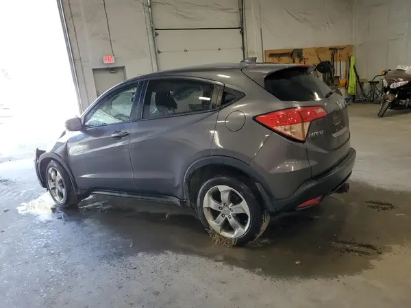 3CZRU6H57HM728173 2017 HONDA HR-V - Image 2