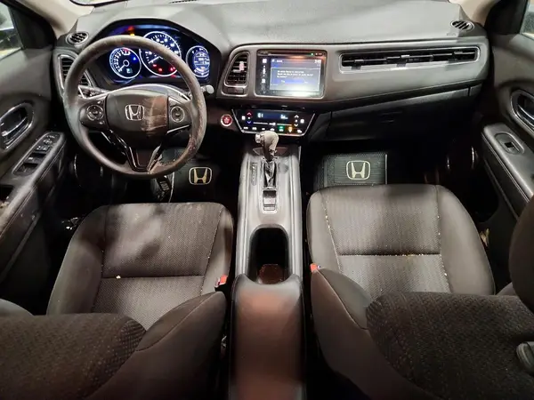 3CZRU6H57HM730943 2017 HONDA HR-V - Image 8