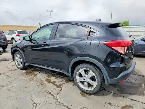 3CZRU6H57HM731381 2017 HONDA HR-V - Image 2