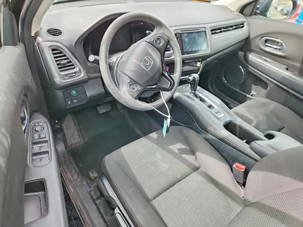 3CZRU6H57HM731381 2017 HONDA HR-V - Image 8