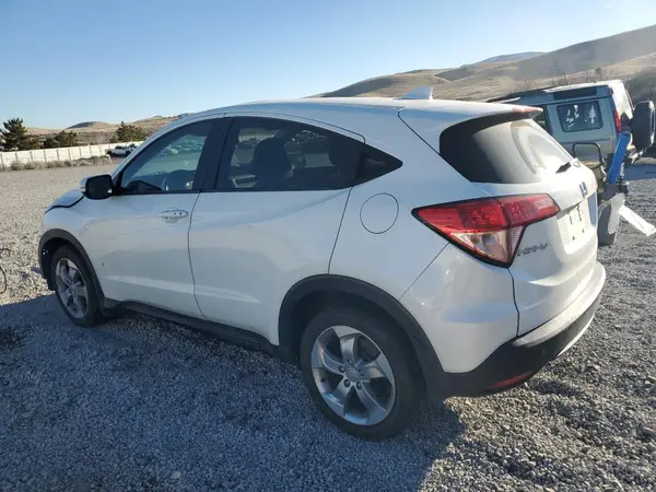 3CZRU6H57HM732238 2017 HONDA HR-V - Image 2