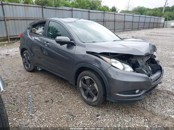 3CZRU6H57JG704394 2018 HONDA HR-V - Image 1