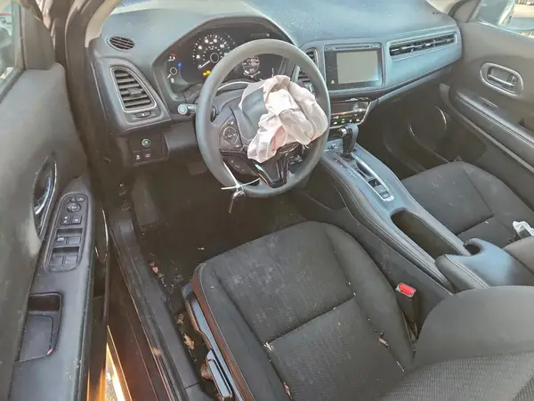 3CZRU6H57JG706923 2018 HONDA HR-V - Image 8