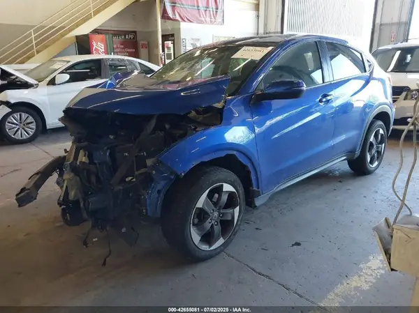 3CZRU6H57JG718487 2018 HONDA HR-V - Image 2