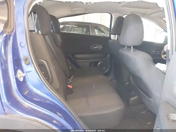 3CZRU6H57JG718487 2018 HONDA HR-V - Image 8