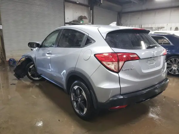 3CZRU6H57JG721387 2018 HONDA HR-V - Image 2