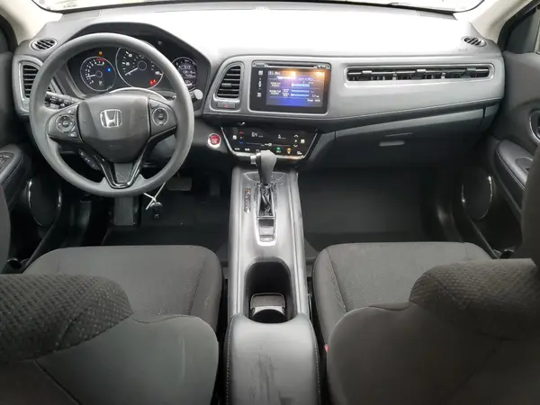 3CZRU6H57JG724614 2018 HONDA HR-V - Image 8