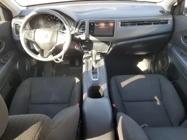 3CZRU6H57JG728761 2018 HONDA HR-V - Image 8