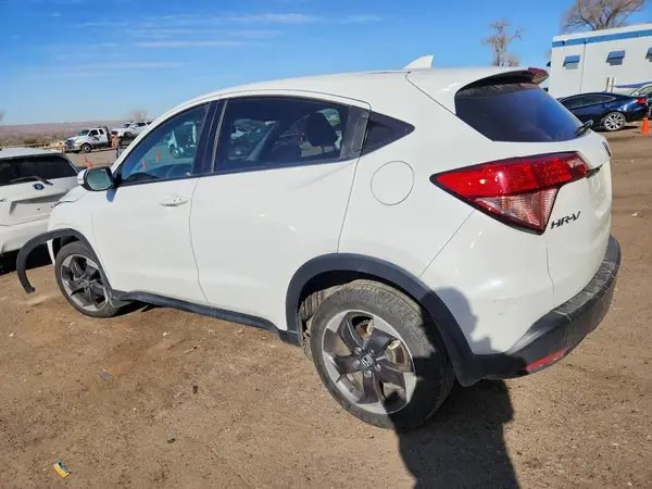 3CZRU6H57JM700167 2018 HONDA HR-V - Image 2