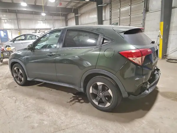 3CZRU6H57JM710164 2018 HONDA HR-V - Image 2