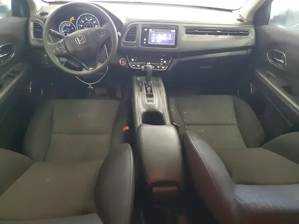 3CZRU6H57JM715302 2018 HONDA HR-V - Image 8