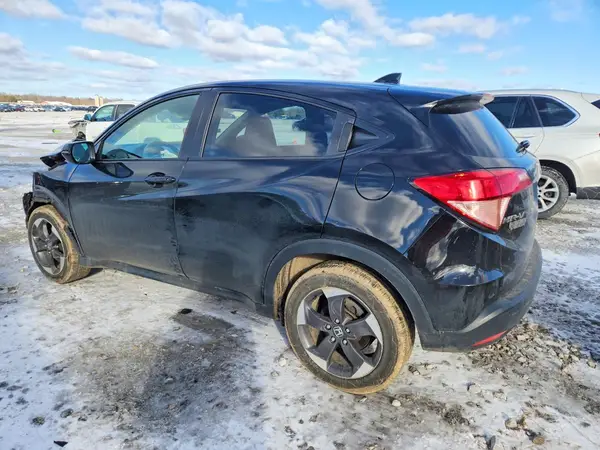 3CZRU6H57JM723268 2018 HONDA HR-V - Image 2