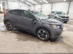 3CZRU6H57JM723299 2018 HONDA HR-V