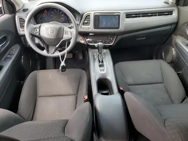 3CZRU6H57JM723867 2018 HONDA HR-V - Image 8