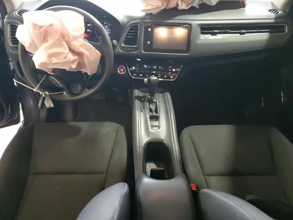 3CZRU6H57JM723903 2018 HONDA HR-V - Image 8