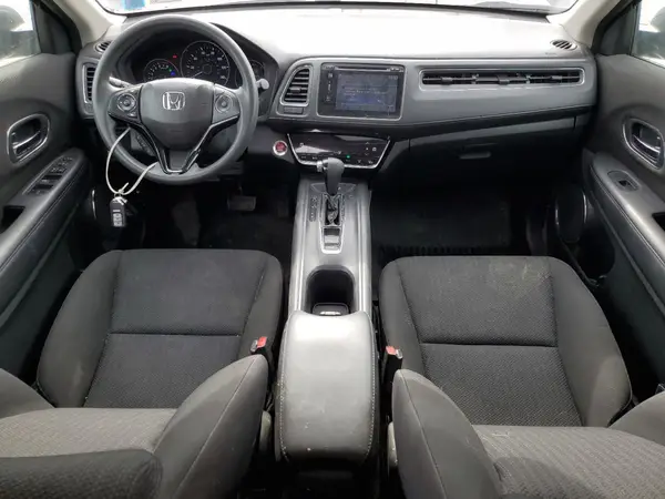 3CZRU6H57JM725019 2018 HONDA HR-V - Image 8