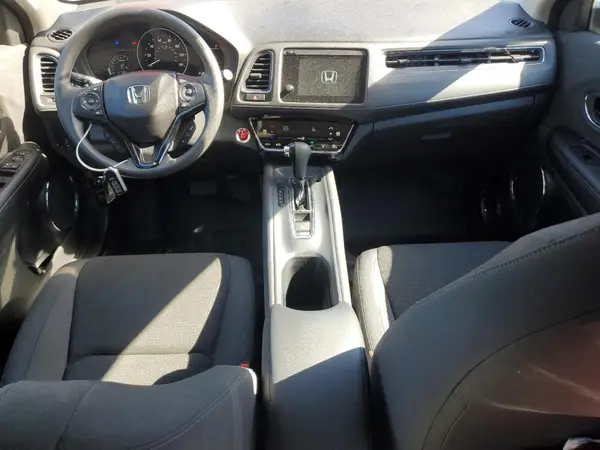 3CZRU6H57KM703703 2019 HONDA HR-V - Image 8