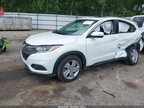 3CZRU6H57KM705547 2019 HONDA HR-V - Image 2