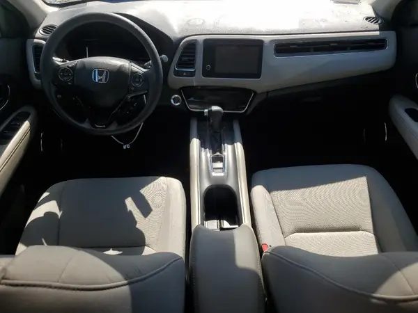 3CZRU6H57KM716161 2019 HONDA HR-V - Image 8