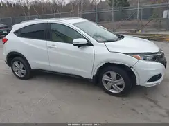 3CZRU6H57KM721845 2019 HONDA HR-V