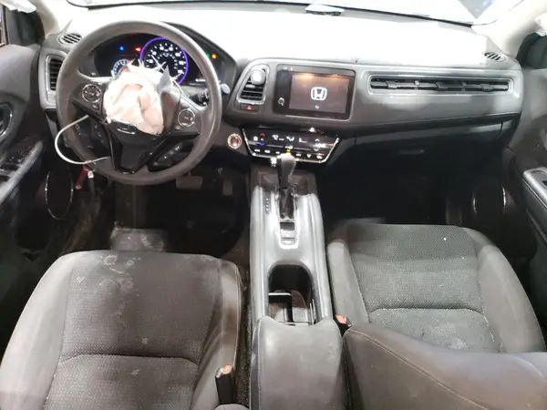 3CZRU6H57KM726897 2019 HONDA HR-V - Image 8