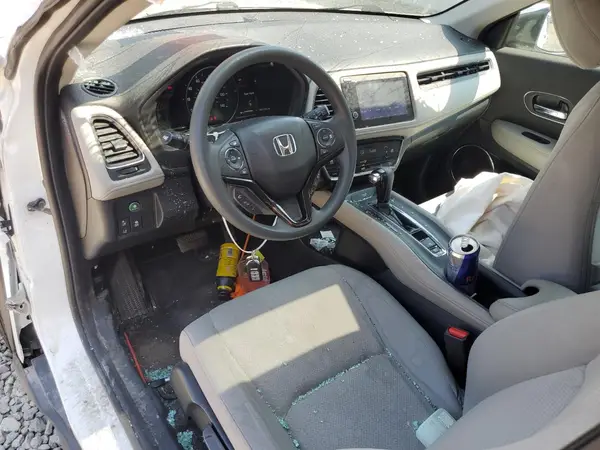 3CZRU6H57KM727564 2019 HONDA HR-V - Image 8