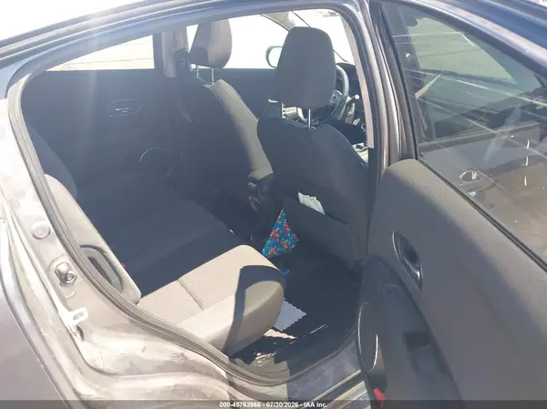3CZRU6H57KM734448 2019 HONDA HR-V - Image 8