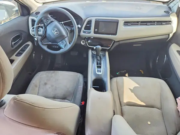 3CZRU6H57KM737639 2019 HONDA HR-V - Image 8