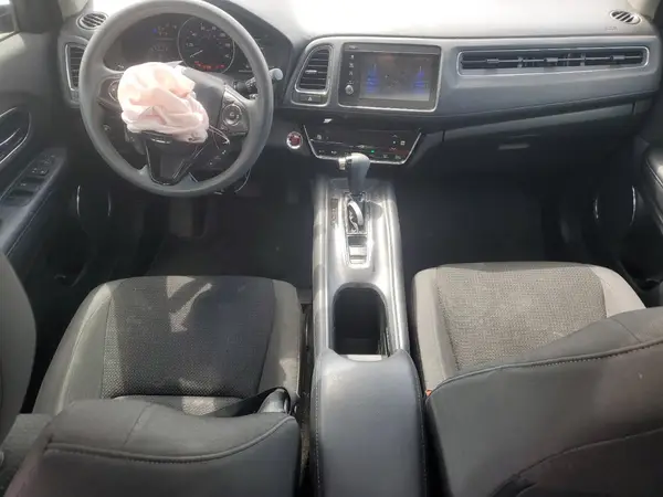 3CZRU6H57KM741156 2019 HONDA HR-V - Image 8