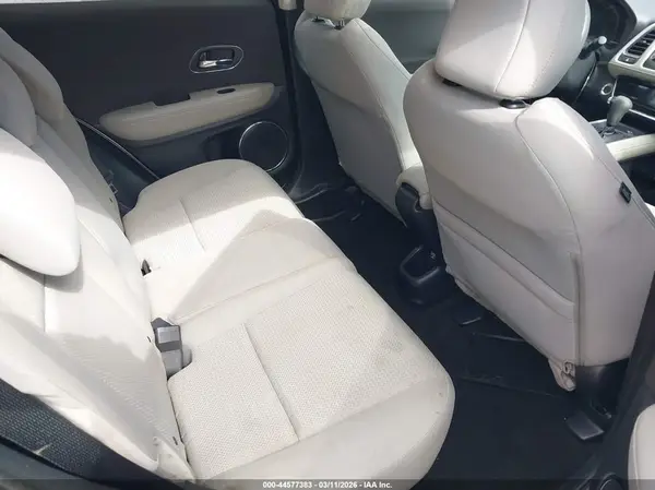 3CZRU6H57LM705274 2020 HONDA HR-V - Image 8
