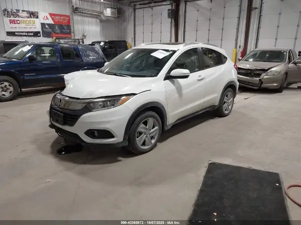 3CZRU6H57LM712015 2020 HONDA HR-V - Image 2