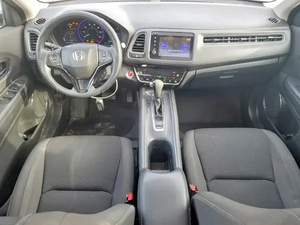 3CZRU6H57LM714945 2020 HONDA HR-V - Image 8