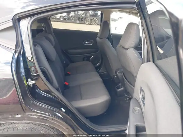 3CZRU6H57MM706894 2021 HONDA HR-V - Image 8