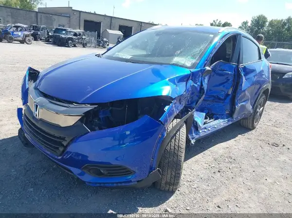 3CZRU6H57MM739006 2021 HONDA HR-V - Image 2