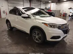 3CZRU6H57MM740592 2021 HONDA HR-V