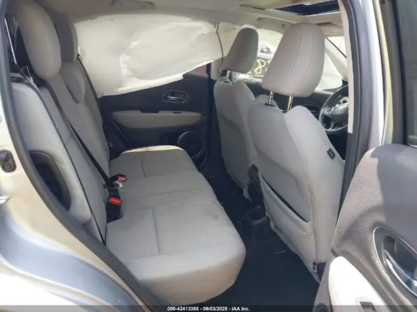 3CZRU6H57MM743167 2021 HONDA HR-V - Image 8